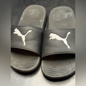 Puma Sandals  Kid’s Size 2 Slip On Black White Summer Waterproof Beach